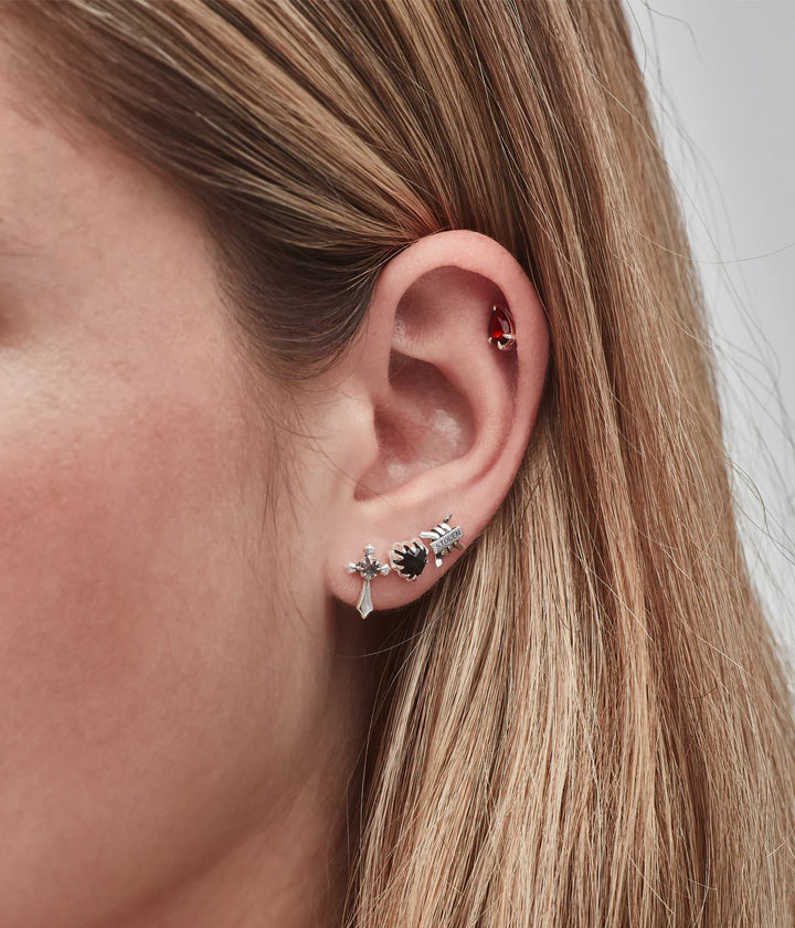 Stolen Barb Flat Back Earring (Single)