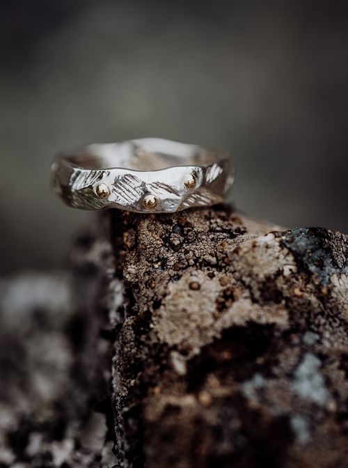 Made of Gold Sterling Silver & 18k Gold Mt Tuhua Ring