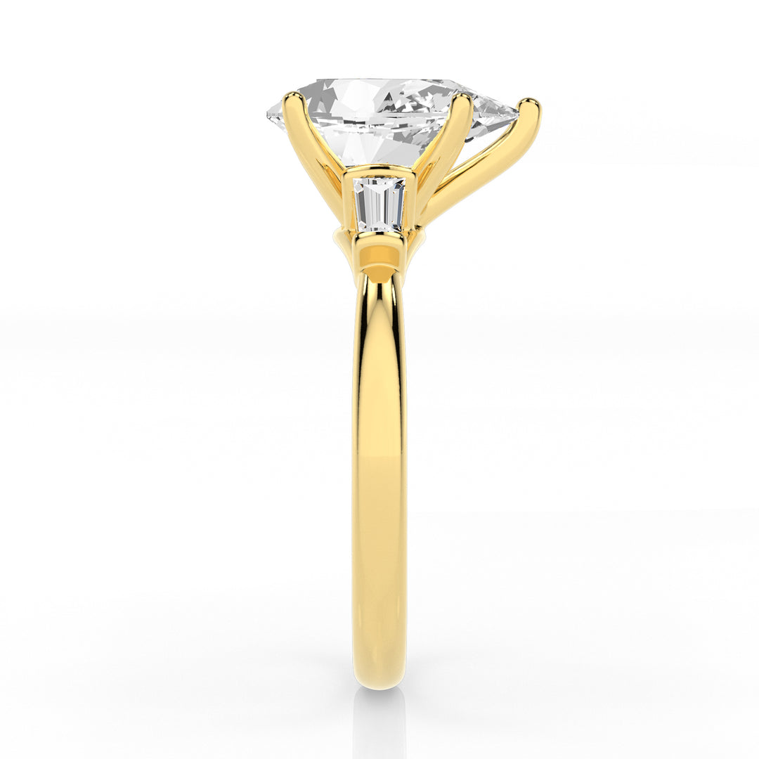 Louis Thompson Kimberley Ring 9k Gold with 2.27ct Lab Diamond
