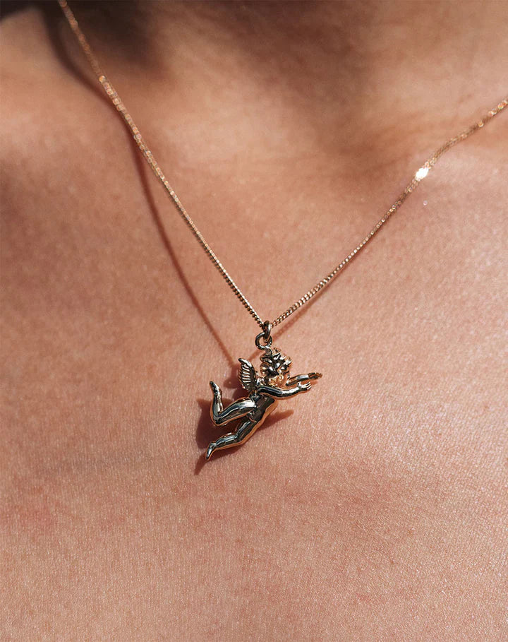 MEADOWLARK 23CT GOLD PLATED CHERUB NECKLACE