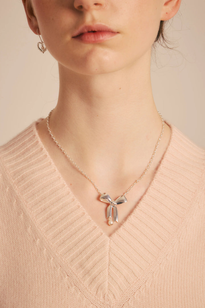 Karen Walker Silver Bow Necklace with 5.5mm Freshwater Pearl 45cm