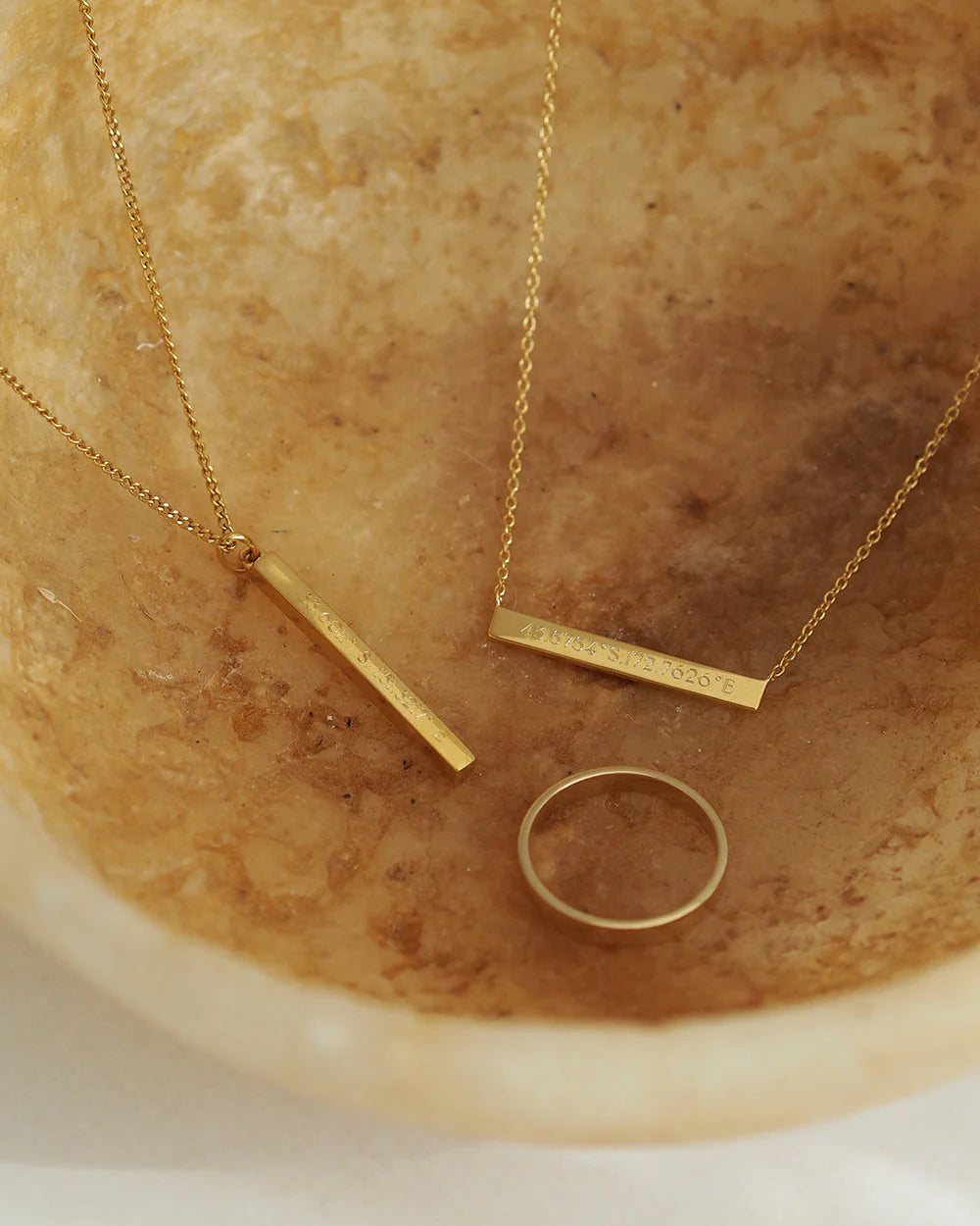 Kirstin Ash Engravable Bar Necklace 18ct Gold Plated