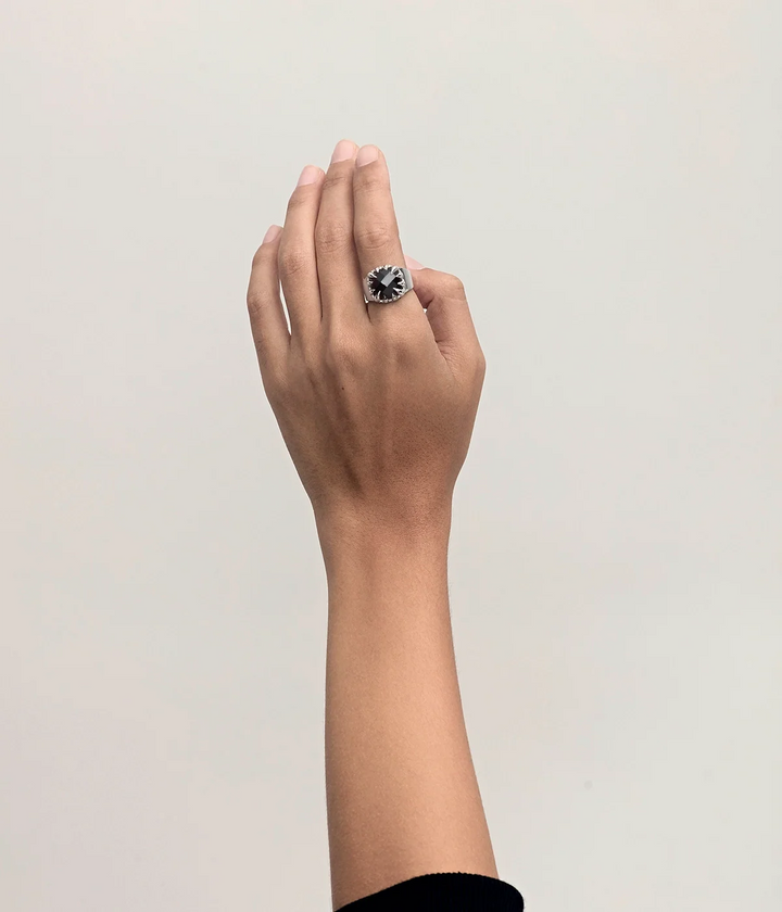 Stolen Silver Claw Ring - Onyx