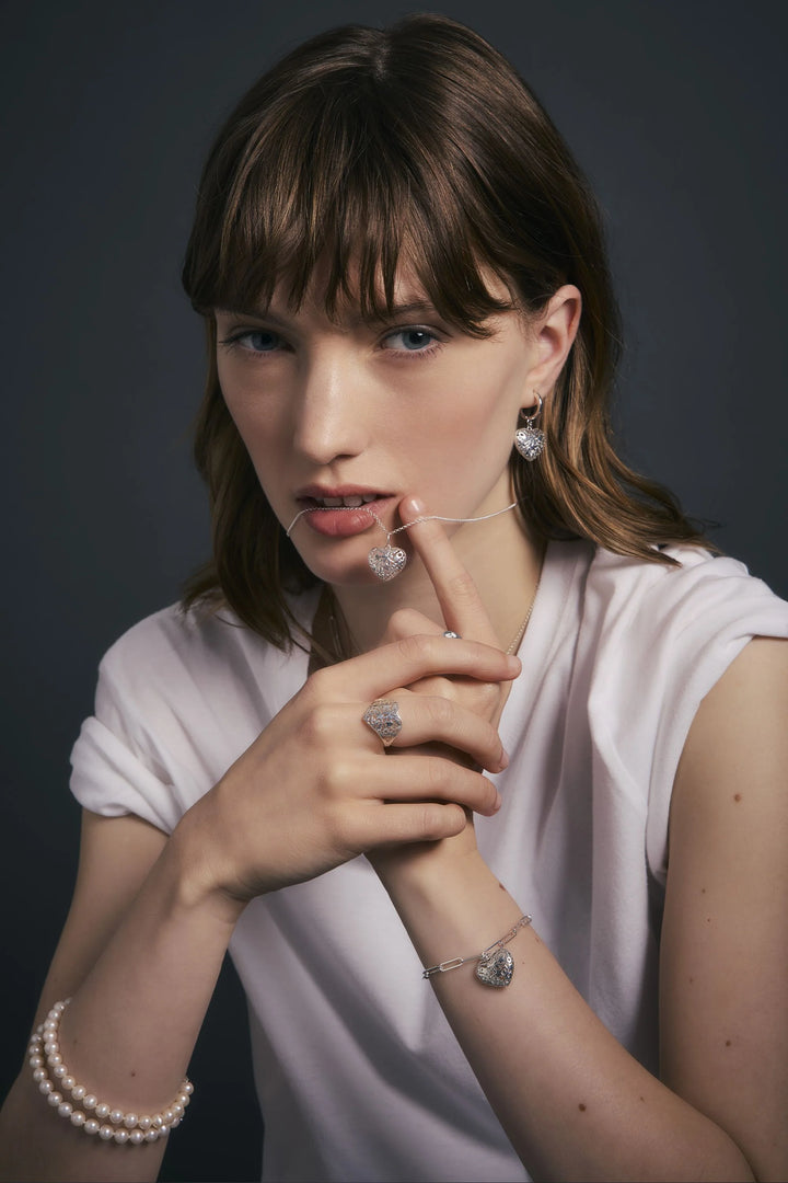 Karen Walker Heart Thrills Ring