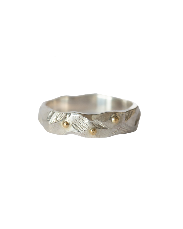 Made of Gold Sterling Silver & 18k Gold Mt Tuhua Ring