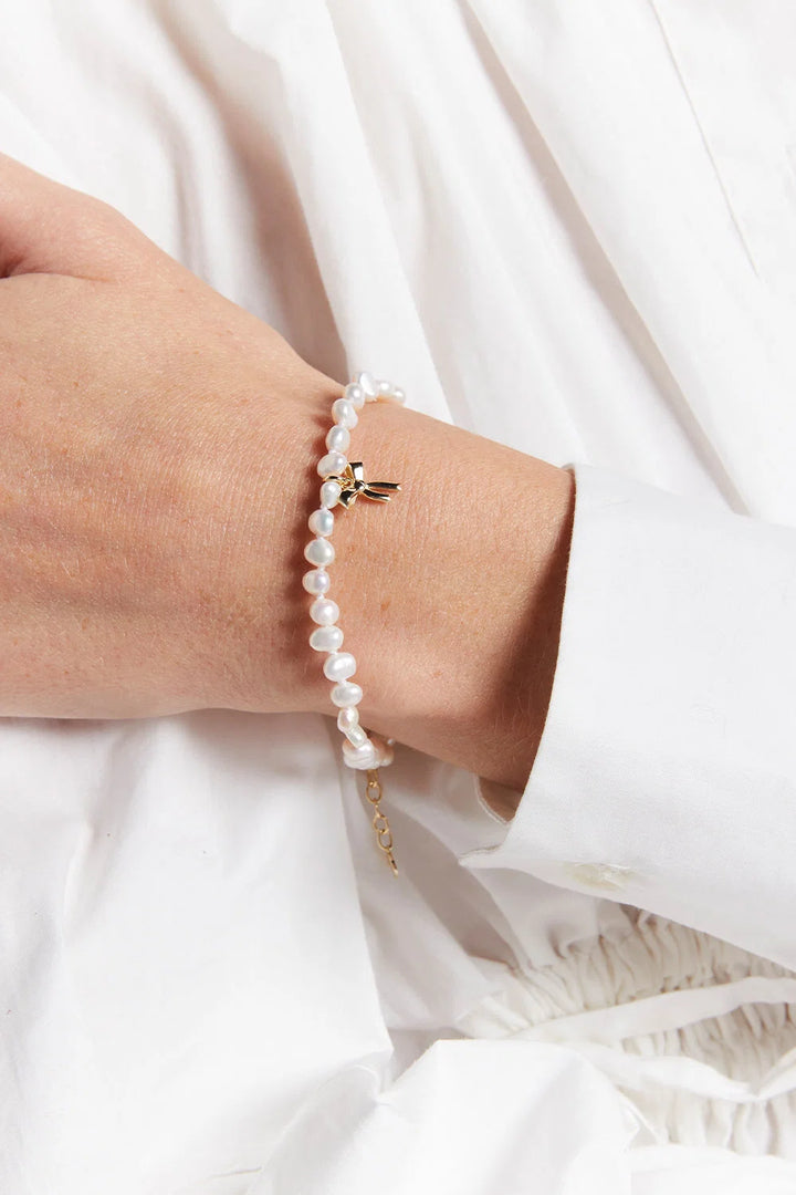 Karen Walker Petite Bow With Pearls Bracelet