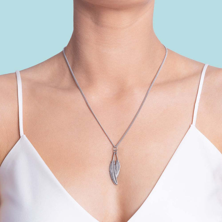 Boh Runga Duo Miromiro Feather Necklace