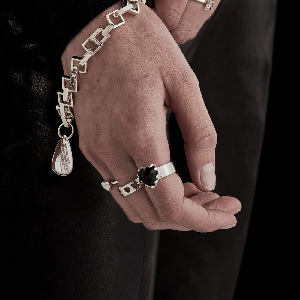 Stolen Silver Love Claw Ring - Onyx